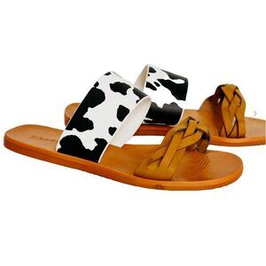 BAMBOO Moon Dance  sandals Size 8.5 COW PRINT